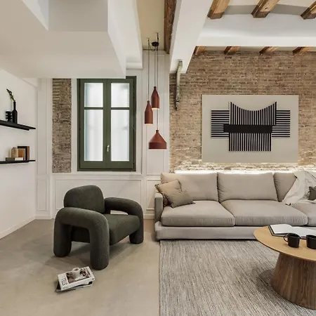 Daire Galata - 3 Bedrooms And Terrace In De Gracia *