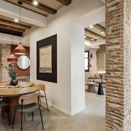 Galata - 3 Bedrooms And Terrace In De Gracia *
