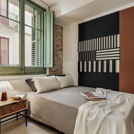 Galata - 3 Bedrooms And Terrace In De Gracia Barselona