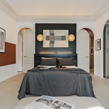 Galata - 3 Bedrooms And Terrace In De Gracia Daire *
